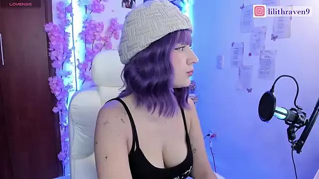 Lilith_Raven_ from StripChat is Freechat