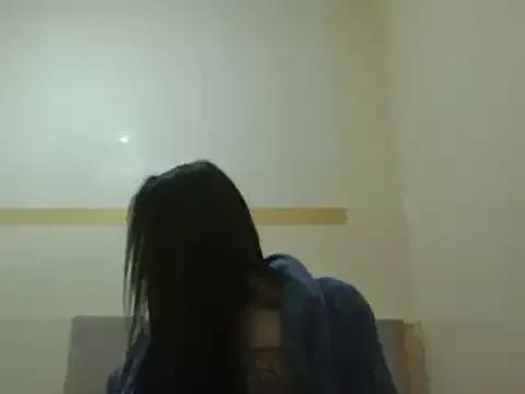 lolimirass24 from StripChat