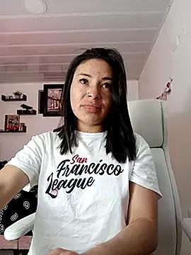 lorennrous from StripChat is Freechat