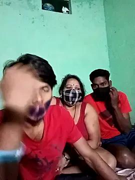 LoveOnStream from StripChat