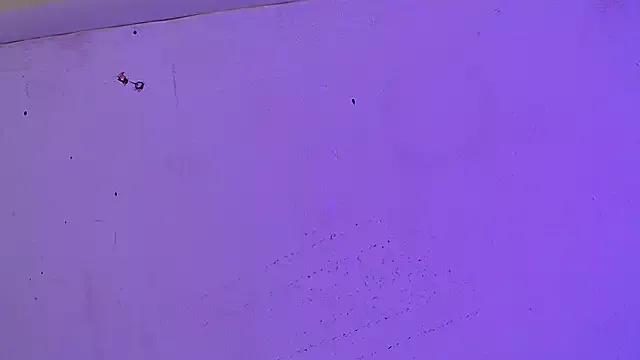 loves_couple_sex from StripChat is Freechat
