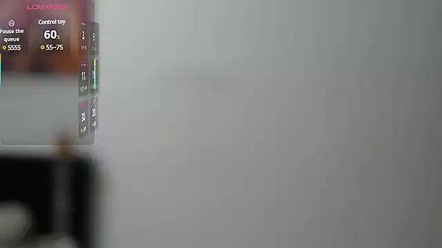 Lucianbonet from StripChat is Freechat