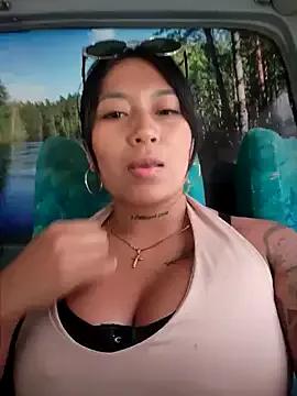 luisa16xxx from StripChat is Freechat