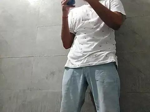 Lustyluckyy from StripChat is Freechat