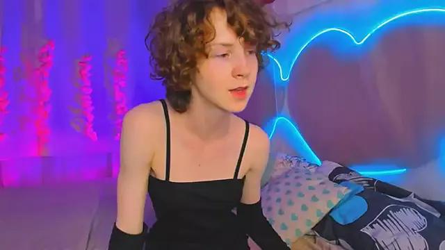 M1BabyG1rl from StripChat is Freechat