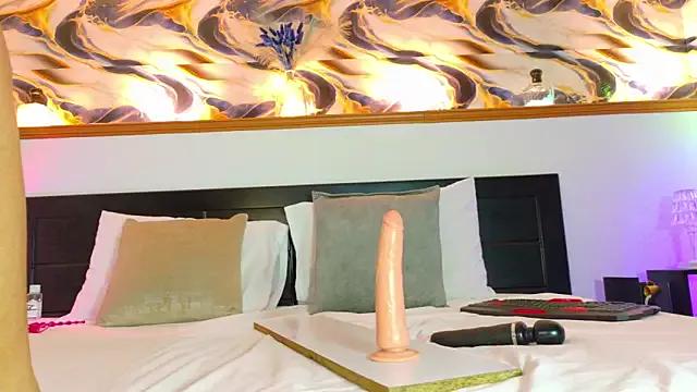 Madame_Cherryy from StripChat is Freechat