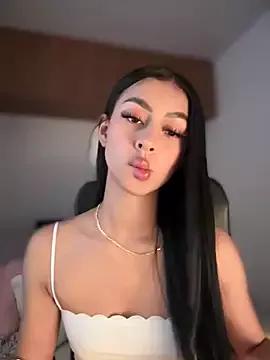 maddy_bronw_ from StripChat