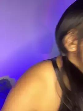 Maddy_w from StripChat is Freechat