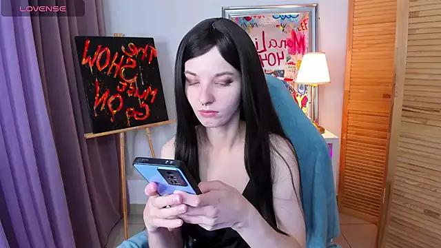 Madelaineses from StripChat is Freechat