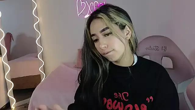 Discover girls online performers. Slutty sexy Free Models.
