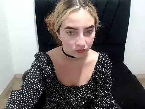 mandyy_dirty from StripChat is Freechat