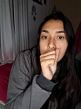 Mar_Linn from StripChat is Freechat