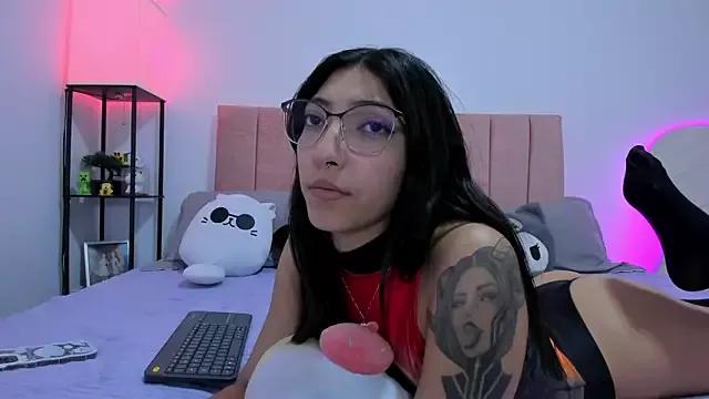 Discover girls online performers. Slutty sexy Free Models.