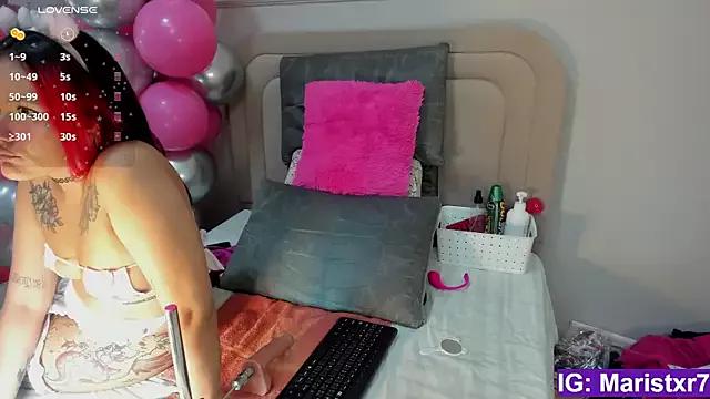 Maristxxr from StripChat is Freechat