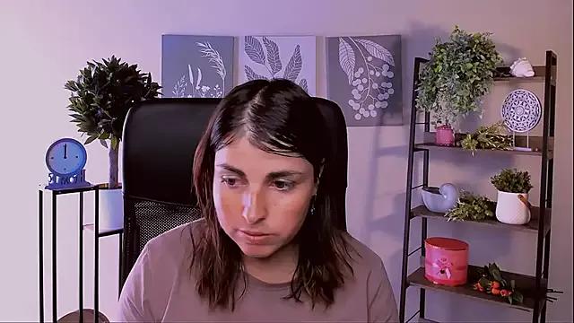 MartaEdams from StripChat is Freechat