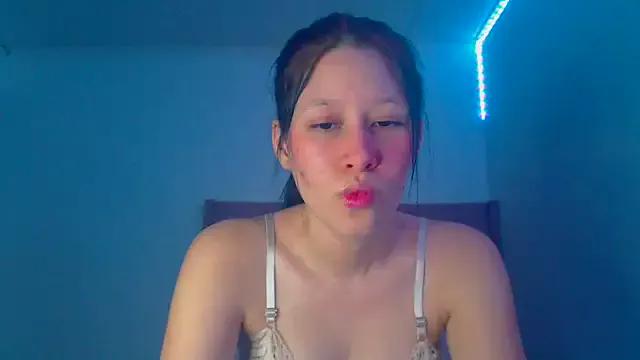 mauren_sweet from StripChat is Freechat