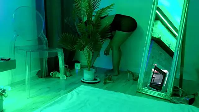 Discover girls online performers. Slutty sexy Free Models.