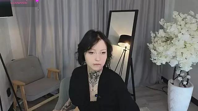 Melannyy_Portman from StripChat is Freechat