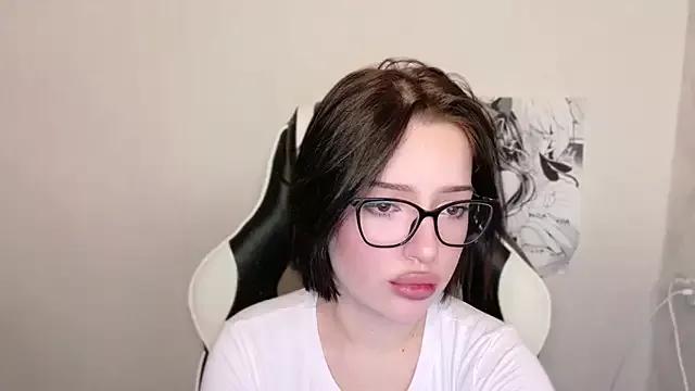 MeowLilith from StripChat is Freechat