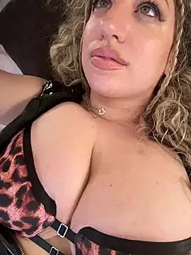 Discover girls online performers. Slutty sexy Free Models.