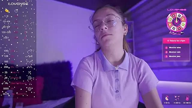 milly_kenner from StripChat