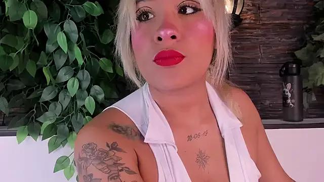 Discover girls online performers. Slutty sexy Free Models.