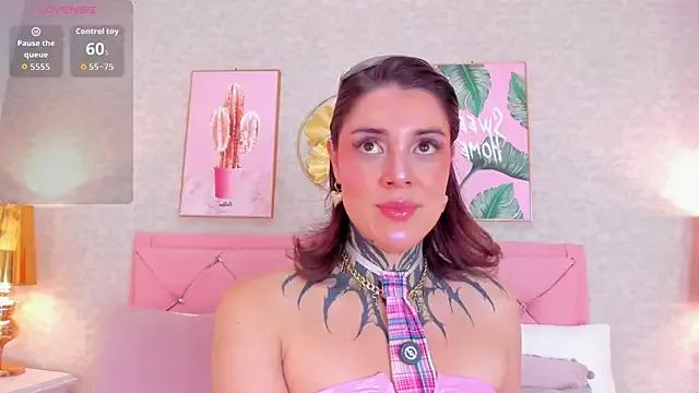 Mystikdoll from StripChat