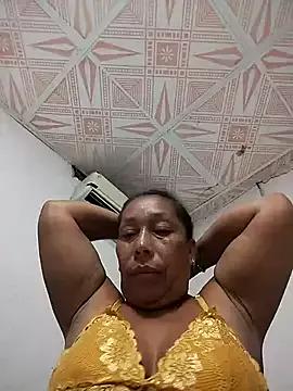 Naomi-Mature from StripChat is Freechat