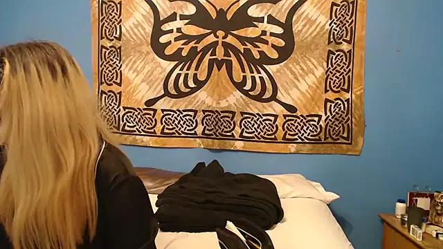 NativeNymph from StripChat is Freechat