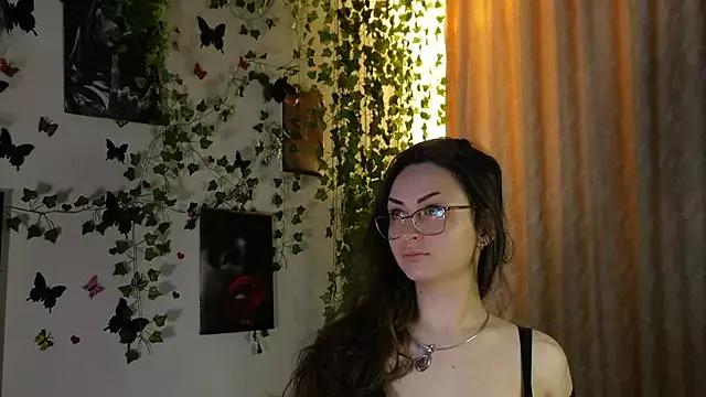 NaughtYHomemadE from StripChat is Freechat