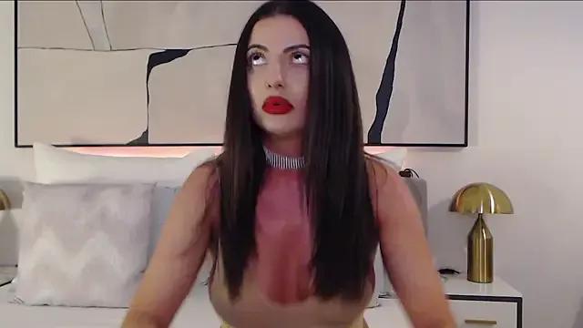 NicoleBrawn from StripChat is Freechat