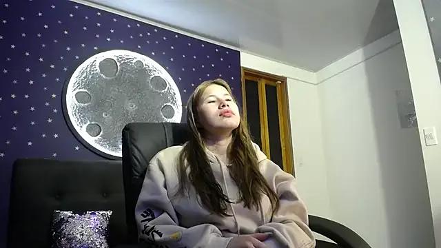 Olivia11_ from StripChat