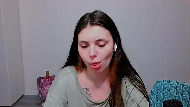 peaachybabe__ from StripChat