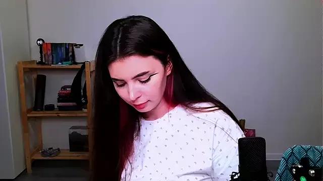 peaachybabe__ from StripChat