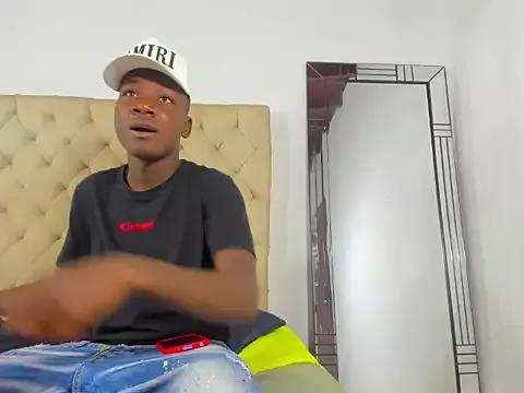 peluche_ebony1 from StripChat is Freechat