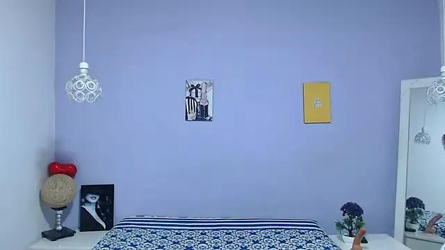 penelope_gucci1 from StripChat