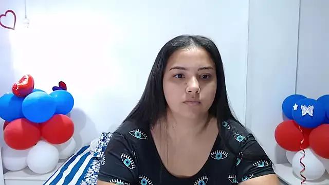 penelope_gucci1 from StripChat
