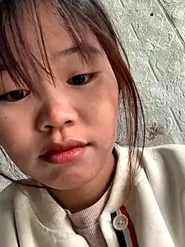 Phonchan from StripChat is Freechat