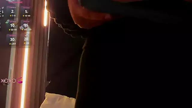 Pleasure_Vibes23 from StripChat is Freechat