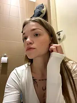 Porn_cornn from StripChat