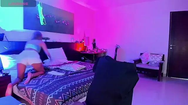 Discover girls online performers. Slutty sexy Free Models.