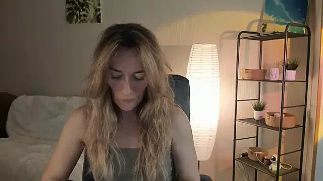 Discover girls online performers. Slutty sexy Free Models.