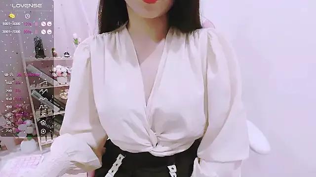 Rellababyy from StripChat