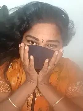 Rojaa009 from StripChat is Group
