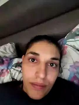 Rosanna_Rennie from StripChat is Freechat