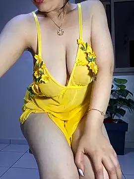 Rubi_9ahbouna from StripChat