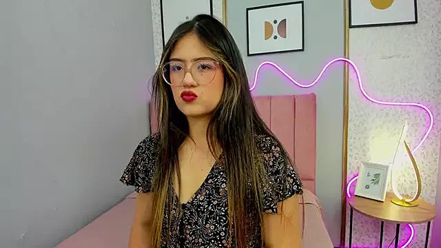 Discover girls online performers. Slutty sexy Free Models.
