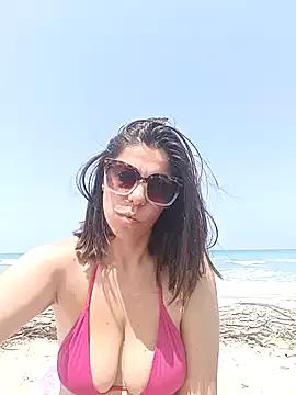 saraxt987 from StripChat is Freechat
