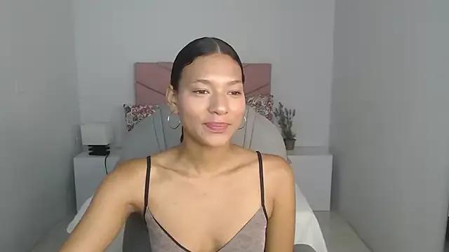 SarayVega_ from StripChat is Freechat