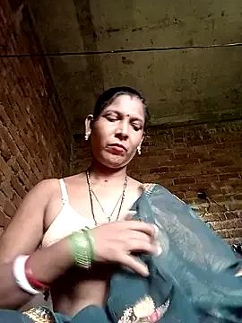 Savita992 from StripChat is Freechat